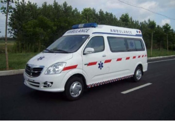 舞钢市救护车租赁